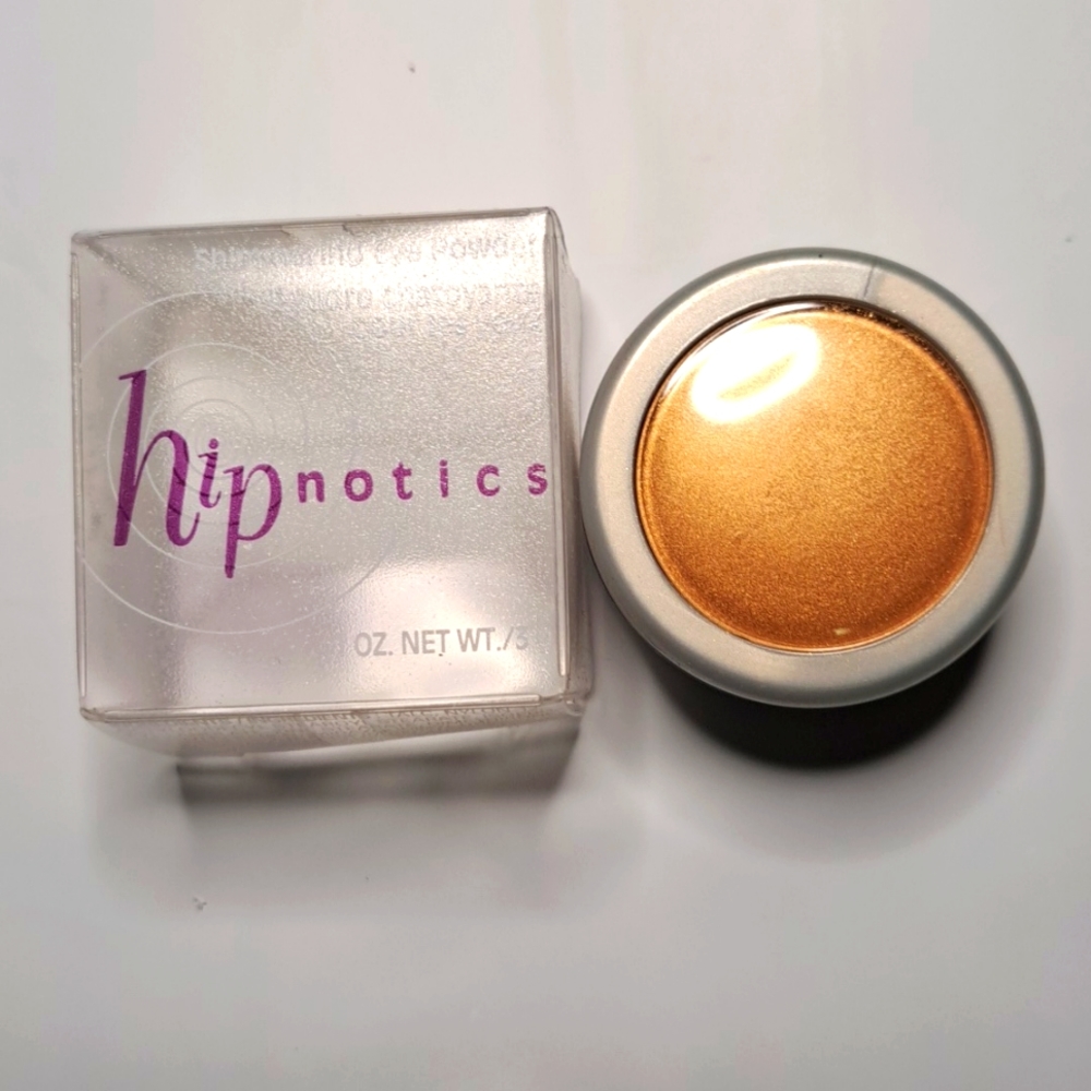 Mary Kay Hipnotics GLITZ shimmering eye powder